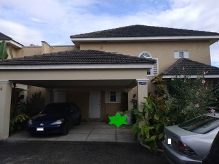 Millsborough Cres, Kingston / St. Andrew, Jamaica - Townhouse for Lease/rental